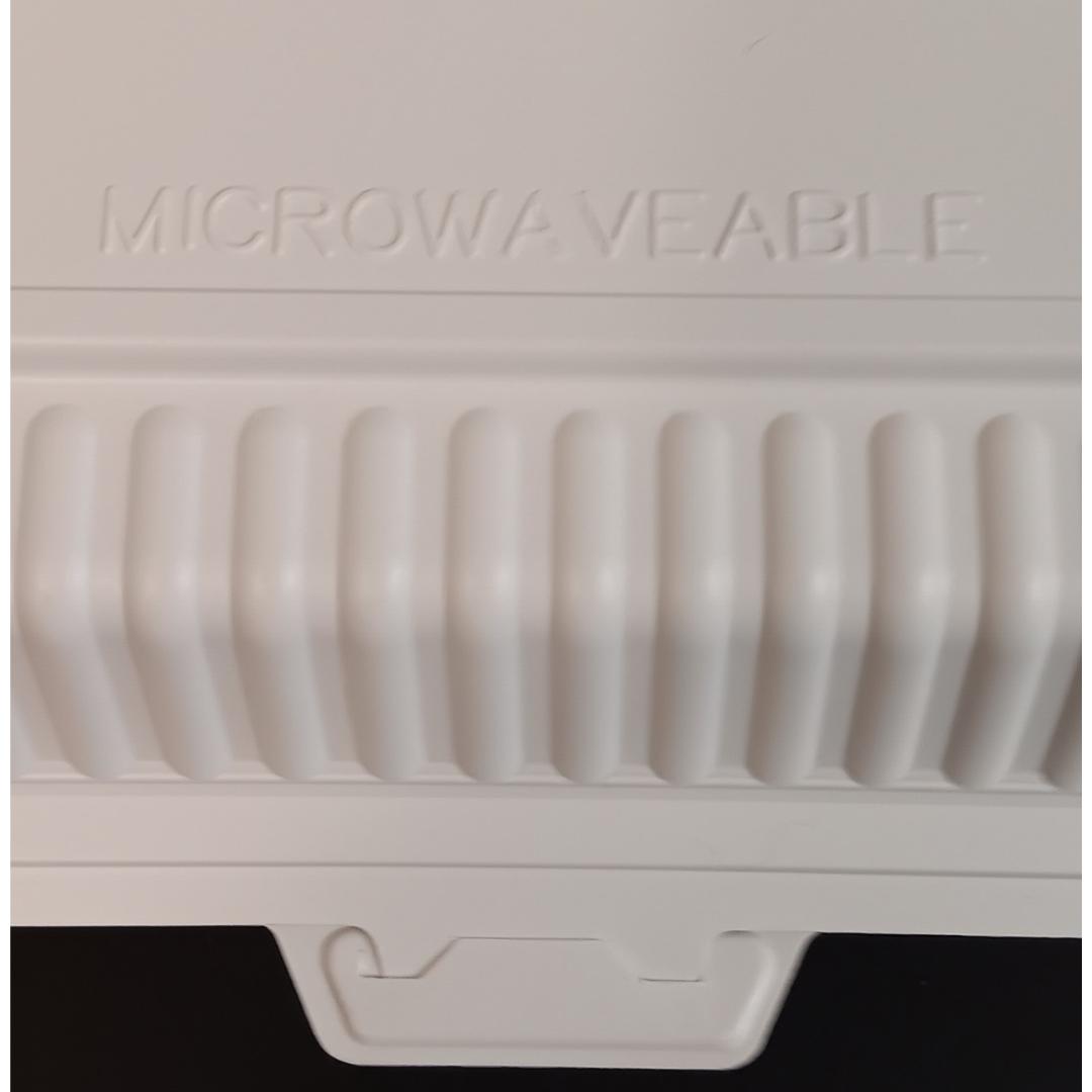9 x 6 Microwaveable White Mineral-Filled Plastic Hinged Take-Out Container - 150/Case