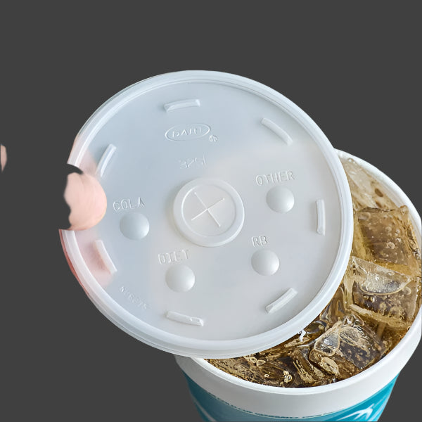 Dart 32 oz. Translucent Flat Lid with Straw Slot - 1000/Case