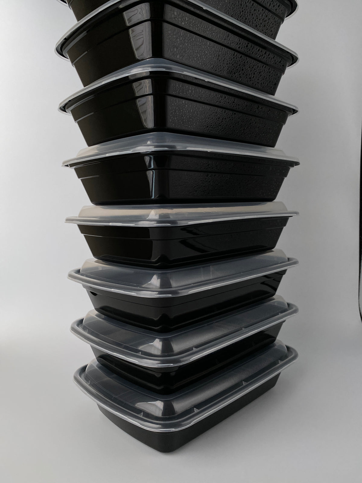 28 oz Black Rectangular Container Microwavable- 150/Case